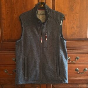 Orvis Men’s vest size medium.